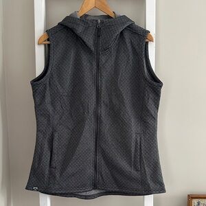 Storm Creek Hooded Quilted Vest